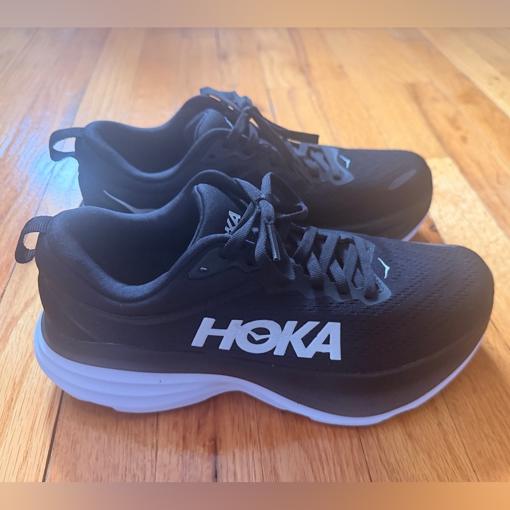 Hoka Bondi 8 Running Shoes Size 7